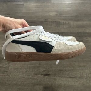 Women’s Trending Puma Palermo Sneakers 7.5